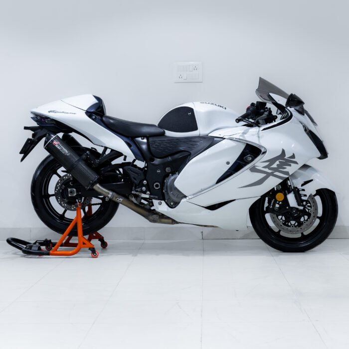 Suzuki Hayabusa Gen 3 - Image 2