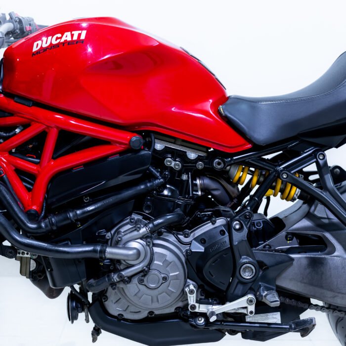 Ducati Monster 821 - Image 23