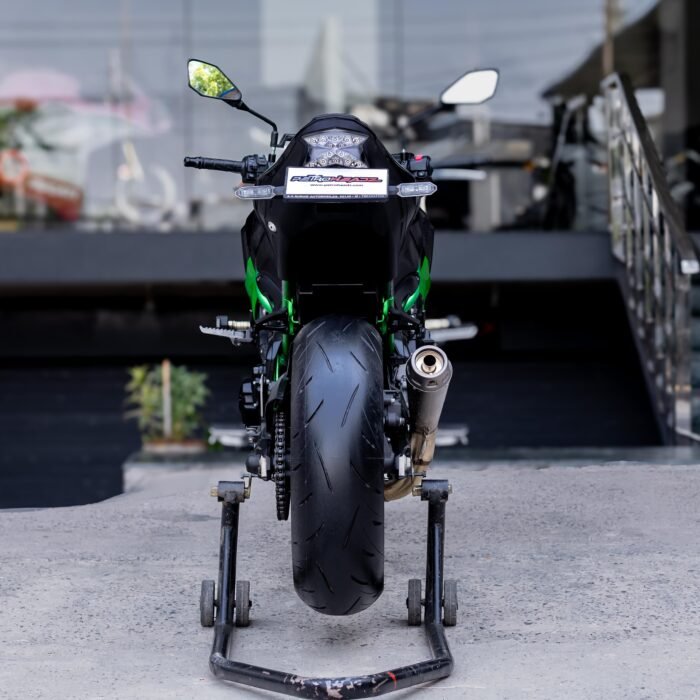 Kawasaki Z900 - Image 6