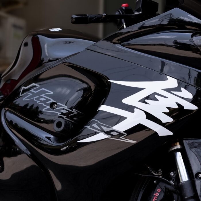 Suzuki Hayabusa GSX 1300 R - Image 2