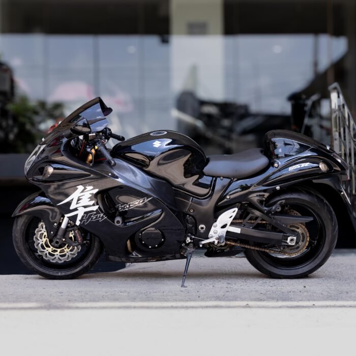 Suzuki Hayabusa GSX 1300 R - Image 8