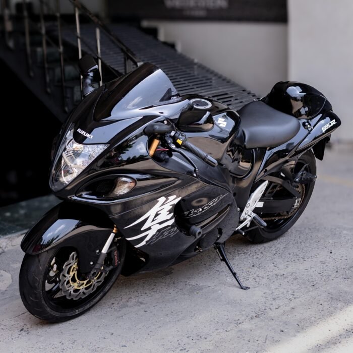 Suzuki Hayabusa GSX 1300 R - Image 9