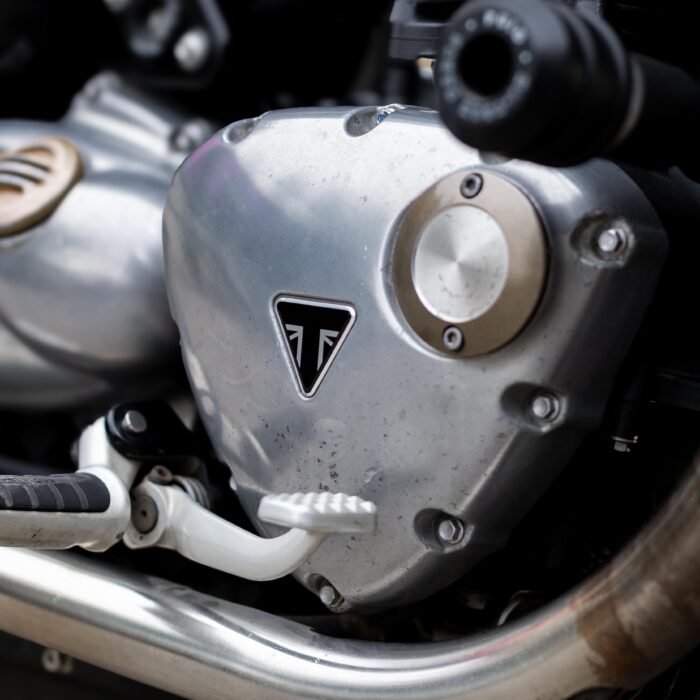 Triumph Bonneville Bobber - Image 19