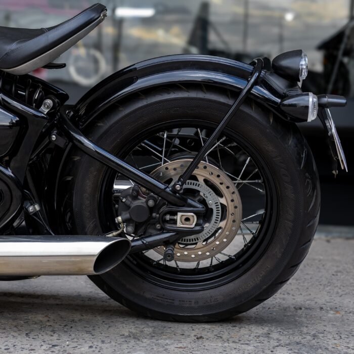 Triumph Bonneville Bobber - Image 7