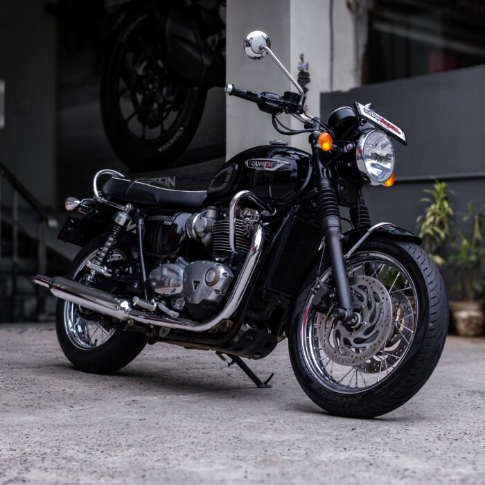 Triumph Bonneville T120 - Image 4