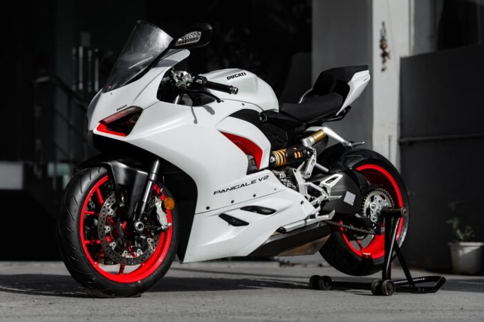 Ducati Panigale V2
