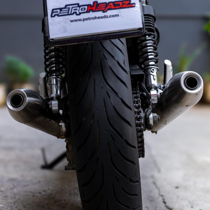 Triumph Street Twin 900 - Image 16