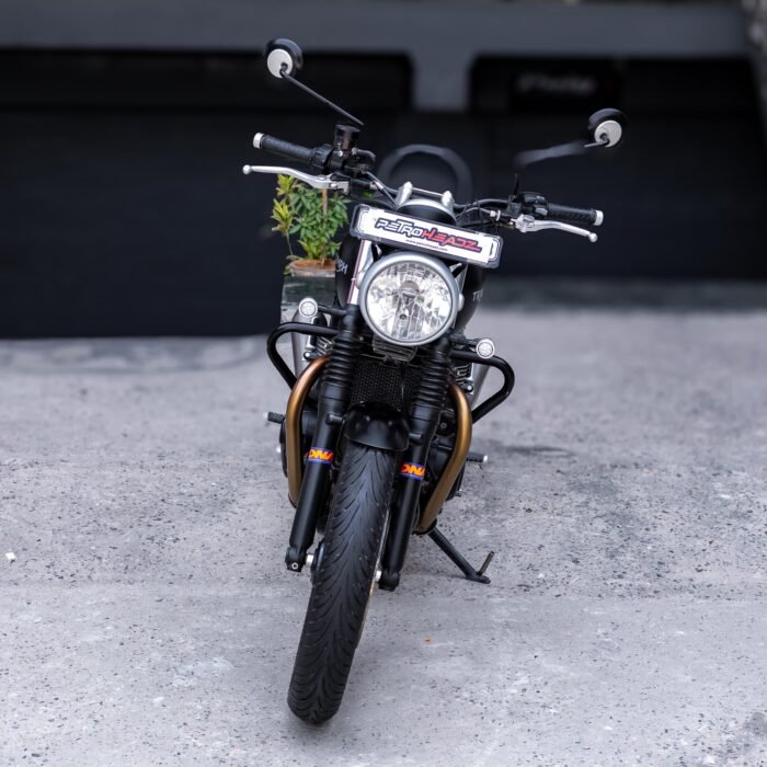 Triumph Street Twin 900 - Image 5