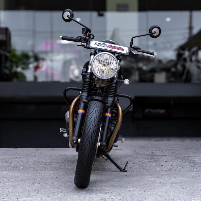 Triumph Street Twin 900 - Image 3