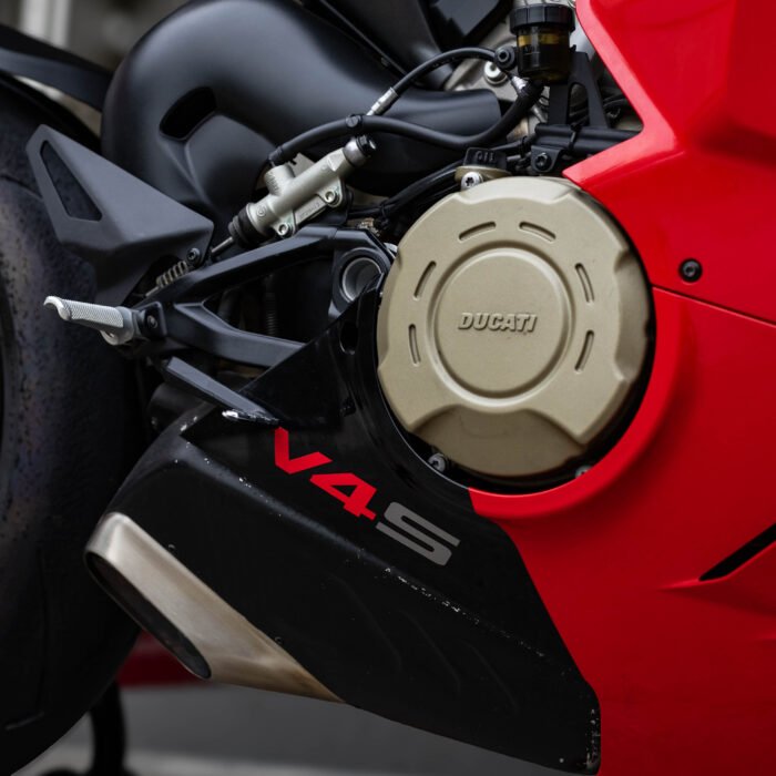 Ducati Panigale V4S by Petroheadz