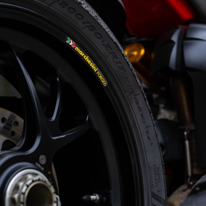 Ducati Panigale V4S by Petroheadz