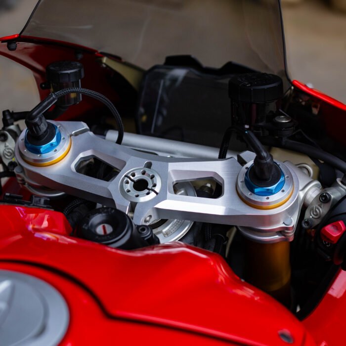 Ducati Panigale V4S by Petroheadz