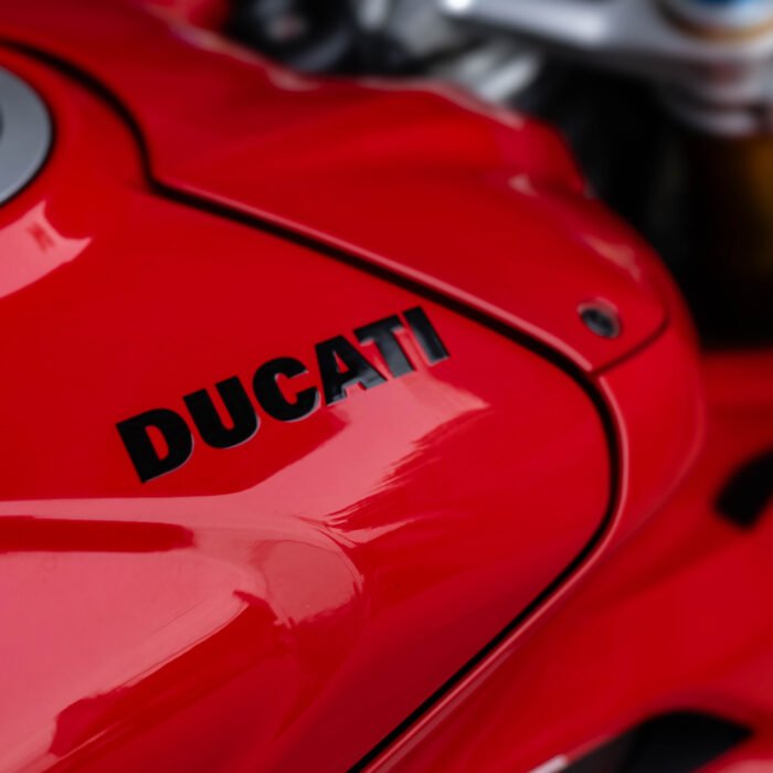 Ducati Panigale V4S by Petroheadz