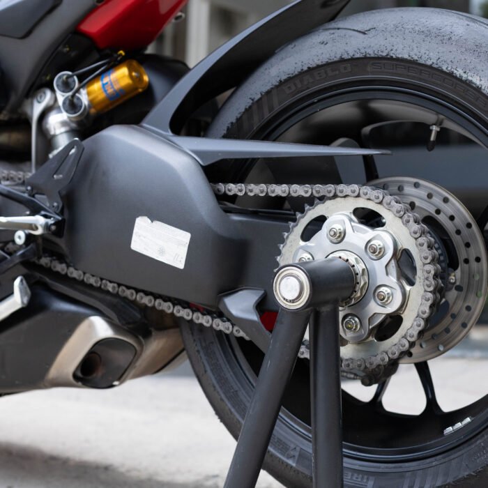 Ducati Panigale V4S - Image 32