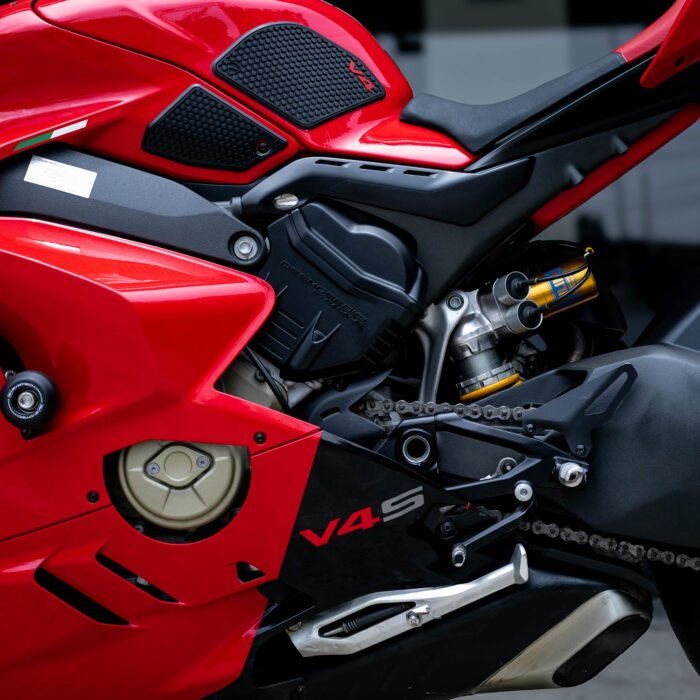 Ducati Panigale V4S - Image 31