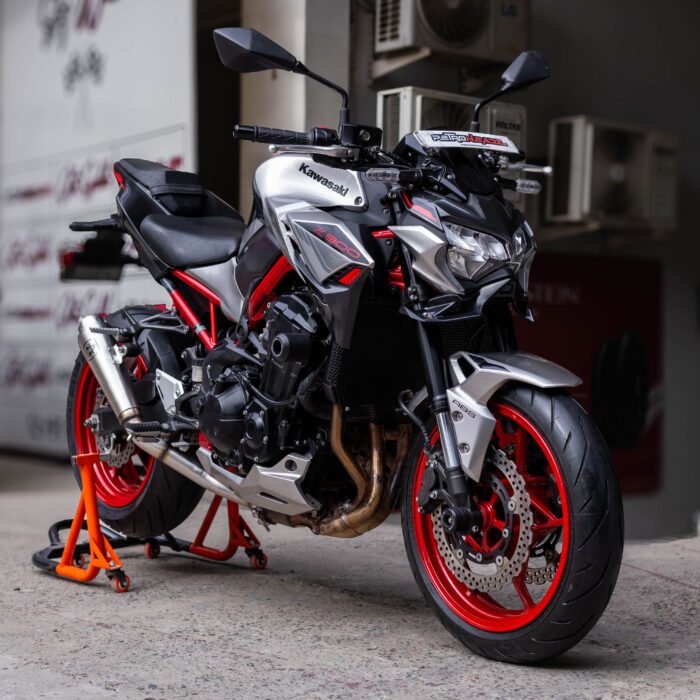 Kawasaki Z900 - Image 29