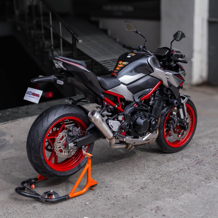 Kawasaki Z900 - Image 26